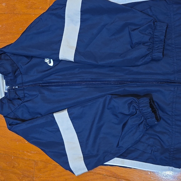 Nike Kids Dark Blue Windbreaker with Gray Accents Size 5 - Picture 6 of 8